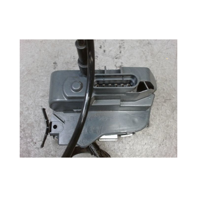 SYSTEME CONDAMNATION ARRIERE GAUCHE RENAULT SCENIC II PH2 2006-