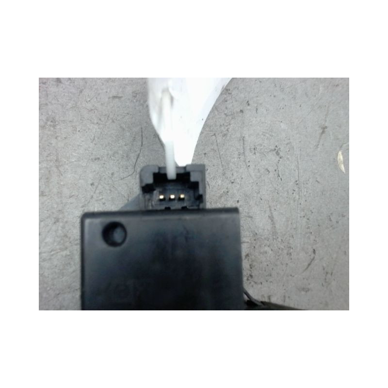 SERRURE COFFRE ARRIERE CITROEN C4