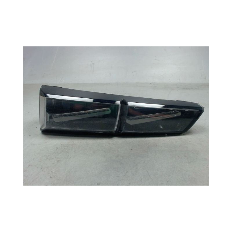 FEU ARRIERE INTERIEUR DROIT PEUGEOT 308