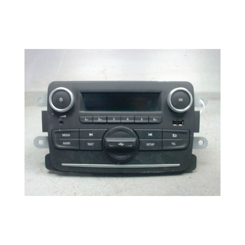 AUTORADIO DACIA SANDERO