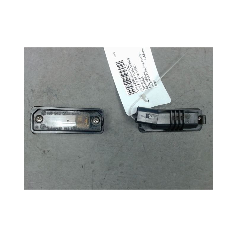 ECLAIREUR PLAQUE DE POLICE VOLKSWAGEN GOLF V 2003-2009