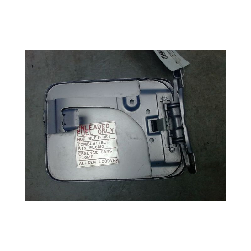 VOLET DE TRAPPE CARBURANT DAIHATSU CUORE