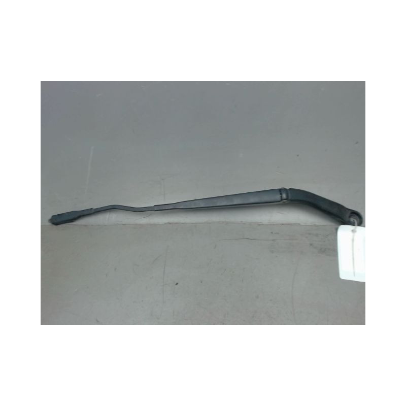 BRAS ESSUIE-GLACE AVANT GAUCHE NISSAN QASHQAI