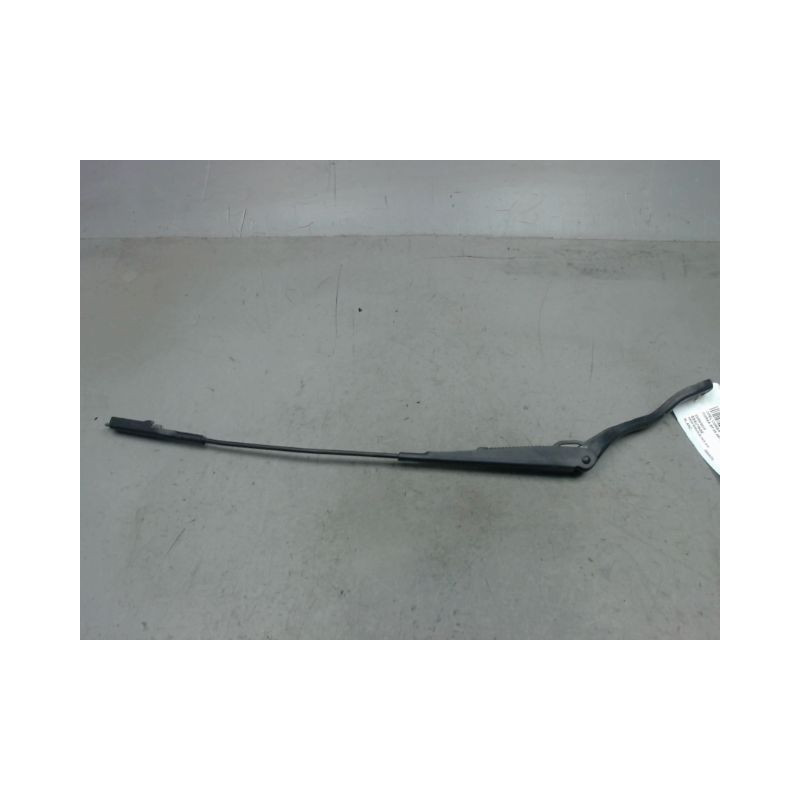 BRAS ESSUIE-GLACE AVANT GAUCHE OPEL CORSA 06-09