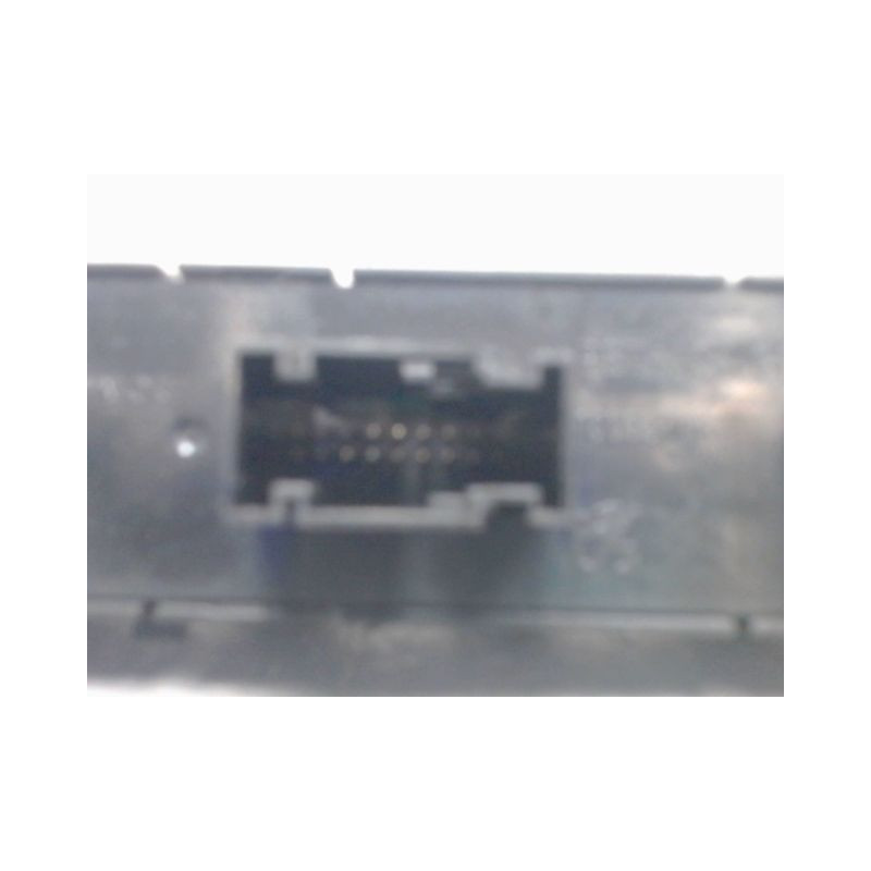 BOUTON DE WARNING PEUGEOT 3008