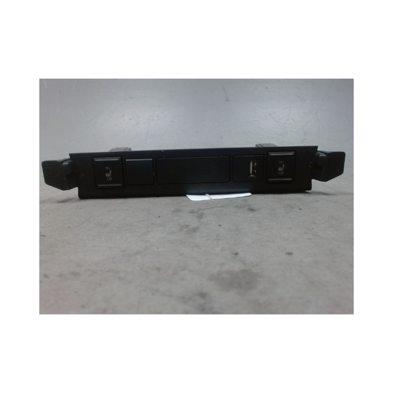COMMANDE SIEGE CHAUFFANT TOYOTA YARIS CRO