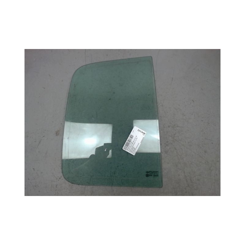 GLACE FIXE PORTE ARD RENAULT CLIO II PH.2 01-06