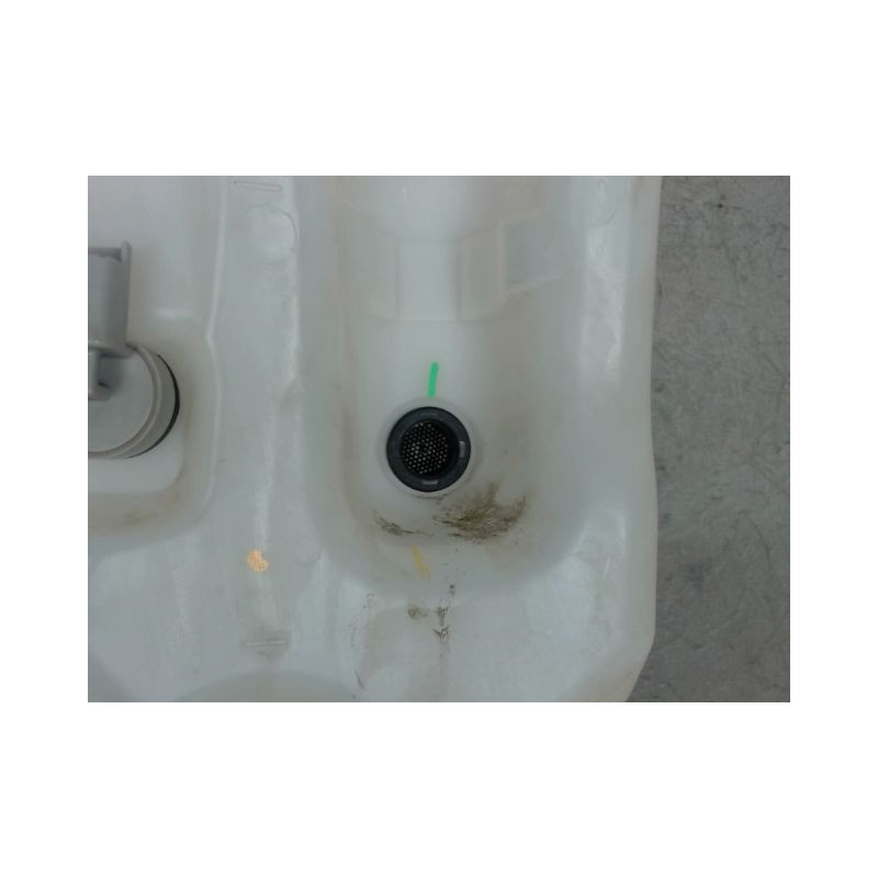 RESERVOIR LAVE-GLACE AVANT RENAULT SCENIC