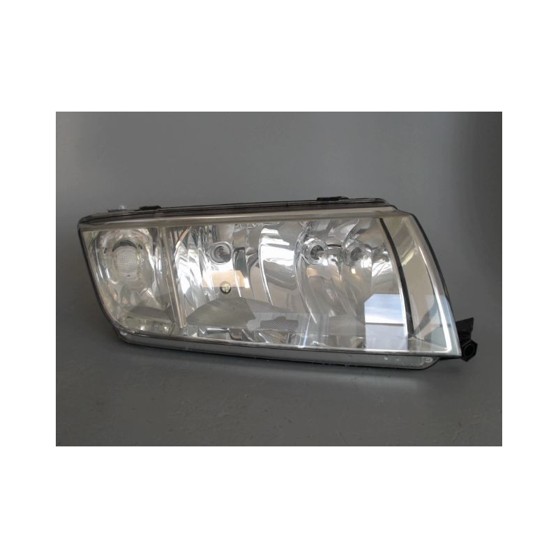 PHARE DROIT SKODA FABIA 2004-2007