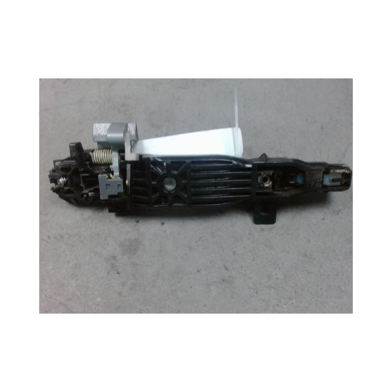 POIGNEE EXTERIEURE PORTE ARRIERE GAUCHE MAZDA 3