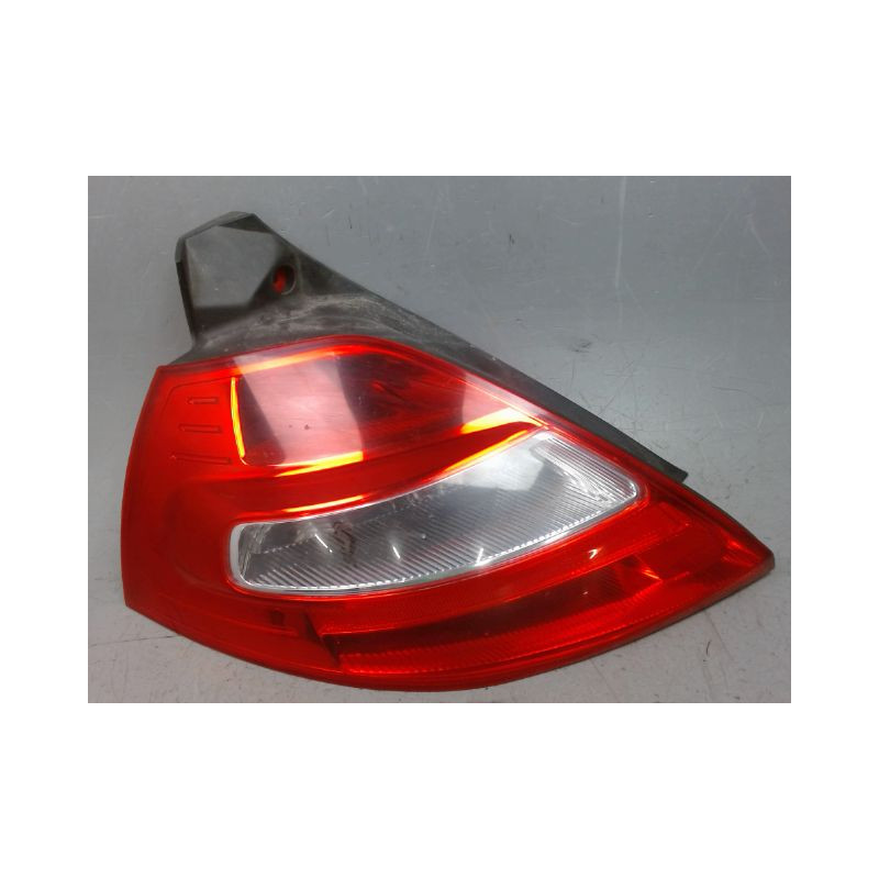 FEU ARRIERE GAUCHE  RENAULT MEGANE II PH2 2006-