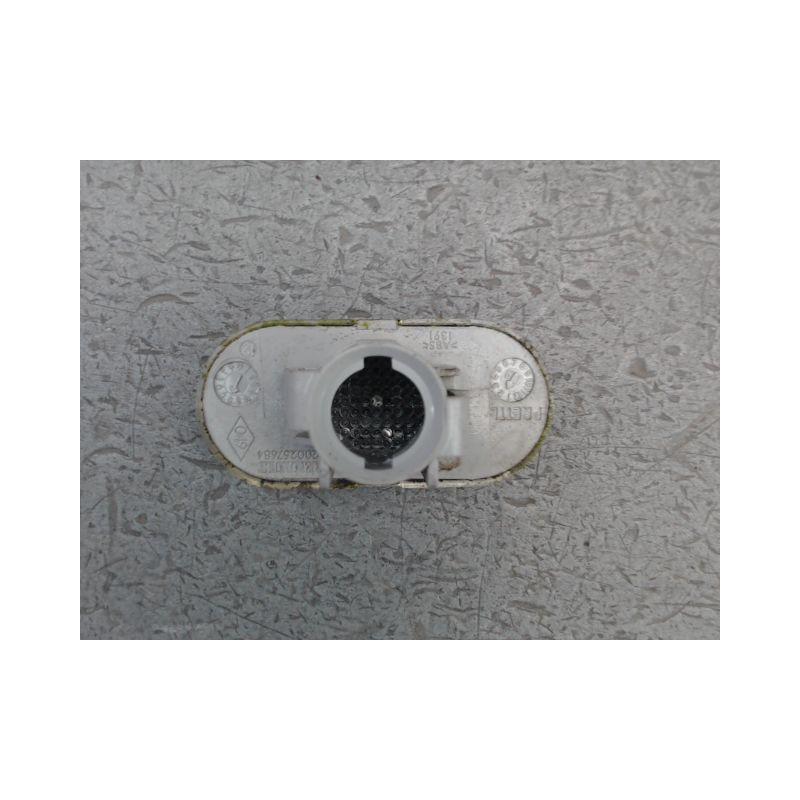 REPETITEUR AILE DROIT RENAULT KANGOO