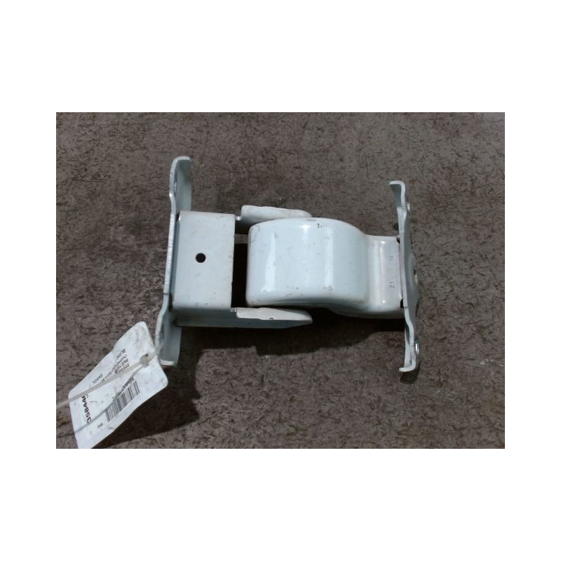 CHARNIERE SUP PORTE BATTANTE ARG RENAULT TRAFIC