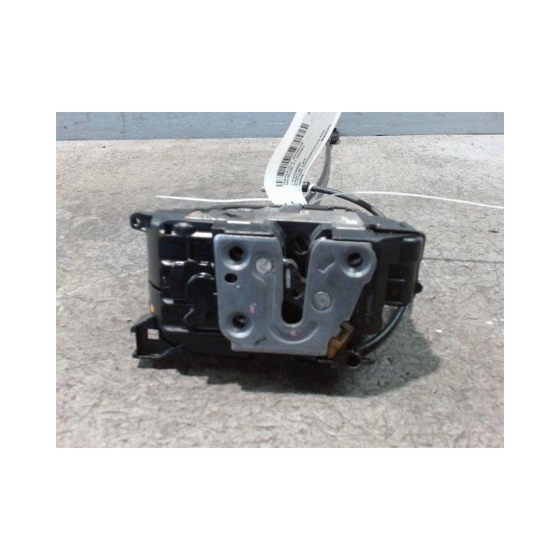 SYSTEME CONDAMNATION ARRIERE DROIT RENAULT MODUS 2008-