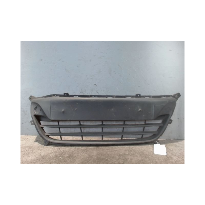 GRILLE PARE-CHOC AVANT HYUNDAI I20