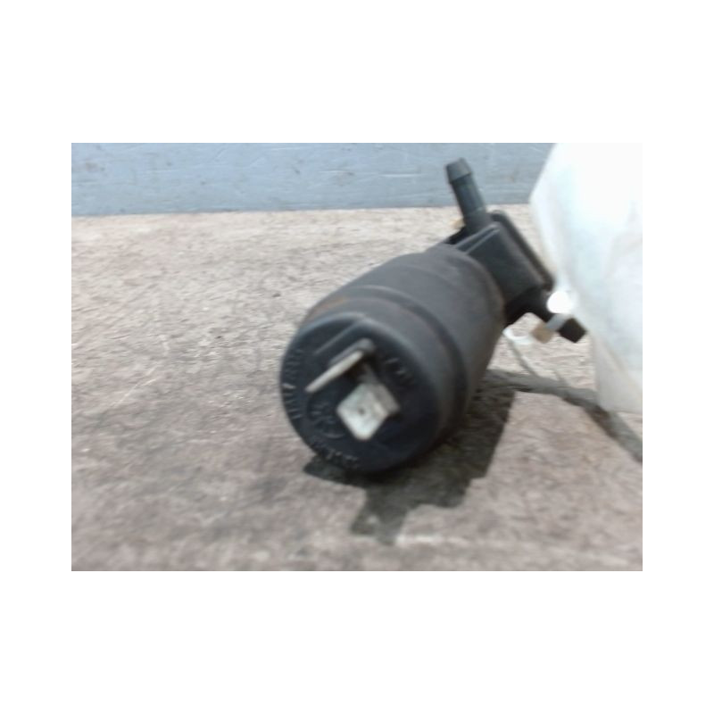 POMPE LAVE-GLACE AVANT FIAT PUNTO -99