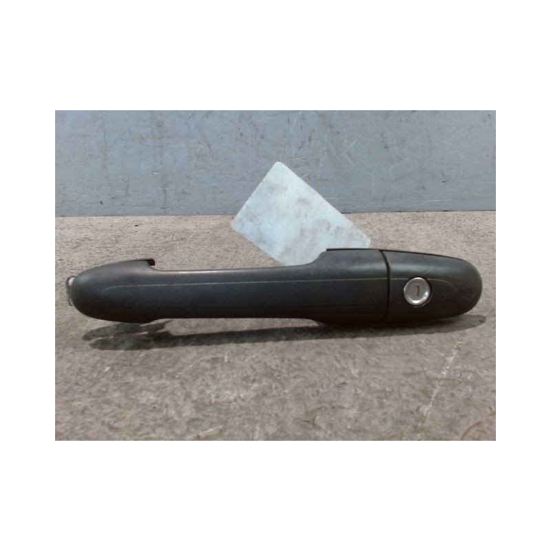 POIGNEE EXTERIEURE PORTE AVANT DROIT MERCEDES VITO COMBI EXTLONG 03-