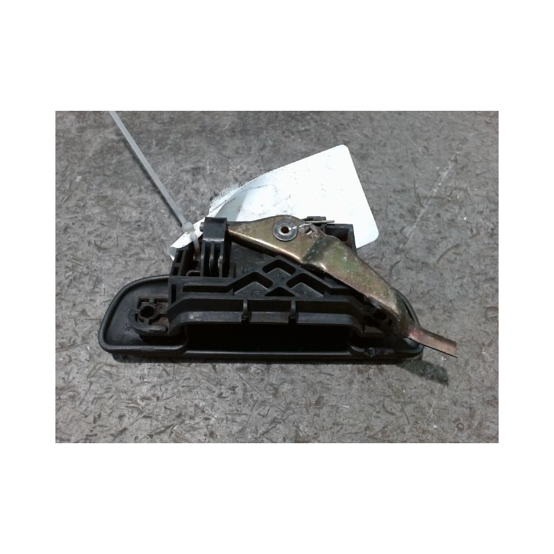 POIGNEE EXTERIEURE PORTE ARRIERE DROIT CITROEN SAXO -99