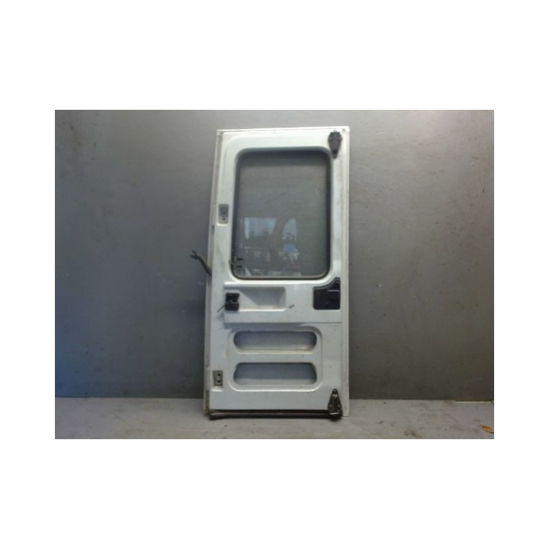 PORTE BATTANTE ARRIERE DROIT RENAULT EXPRESS