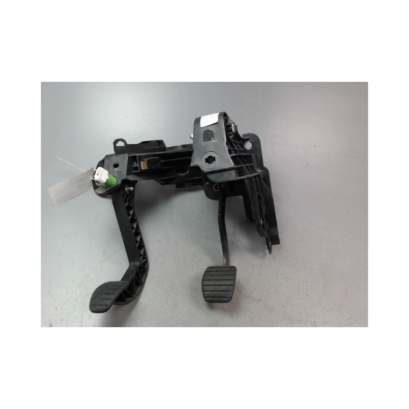 PEDALIER COMPLET RENAULT MASTER