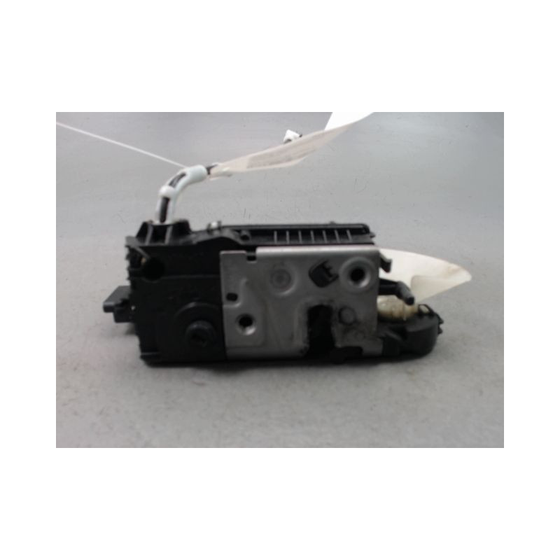 SYSTEME CONDAMNATION AVANT GAUCHE PEUGEOT 208 Phase 1 2012-...