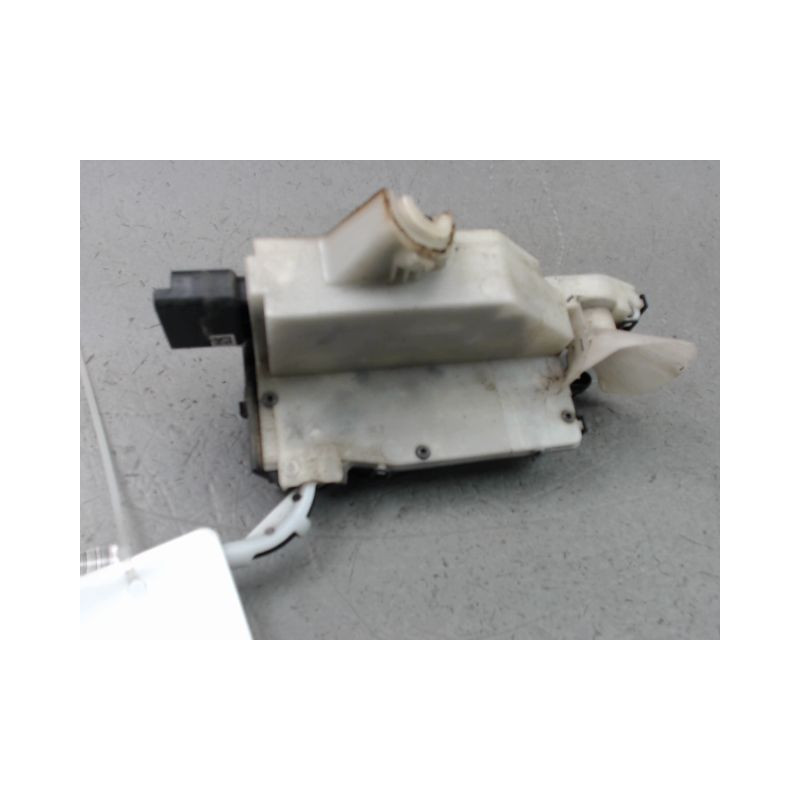 SYSTEME CONDAMNATION AVANT GAUCHE PEUGEOT 208 Phase 1 2012-...