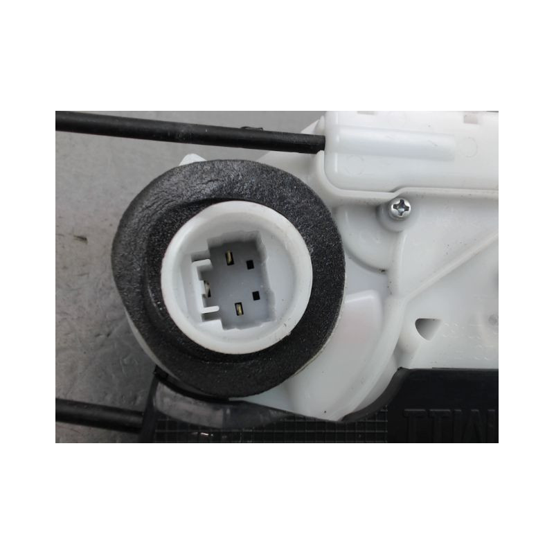 SYSTEME CONDAMNATION ARRIERE GAUCHE TOYOTA YARIS 2005-