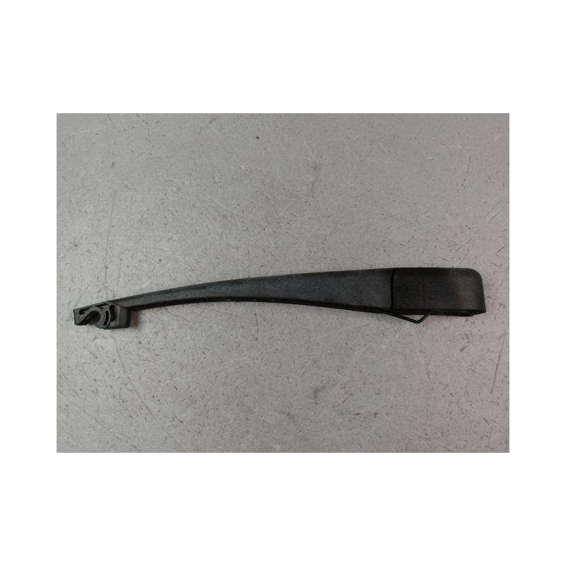 BRAS ESSUIE-GLACE ARRIERE KIA CEE-D