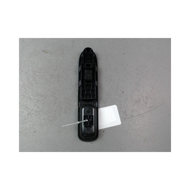 COMMANDE LEVE-GLACE PORTE AVD PEUGEOT 207 2006-2013