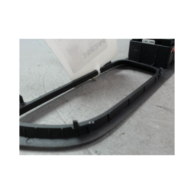 COMMANDE LEVE-GLACE PORTE AVG RENAULT CAPTUR Phase 1 2013-...