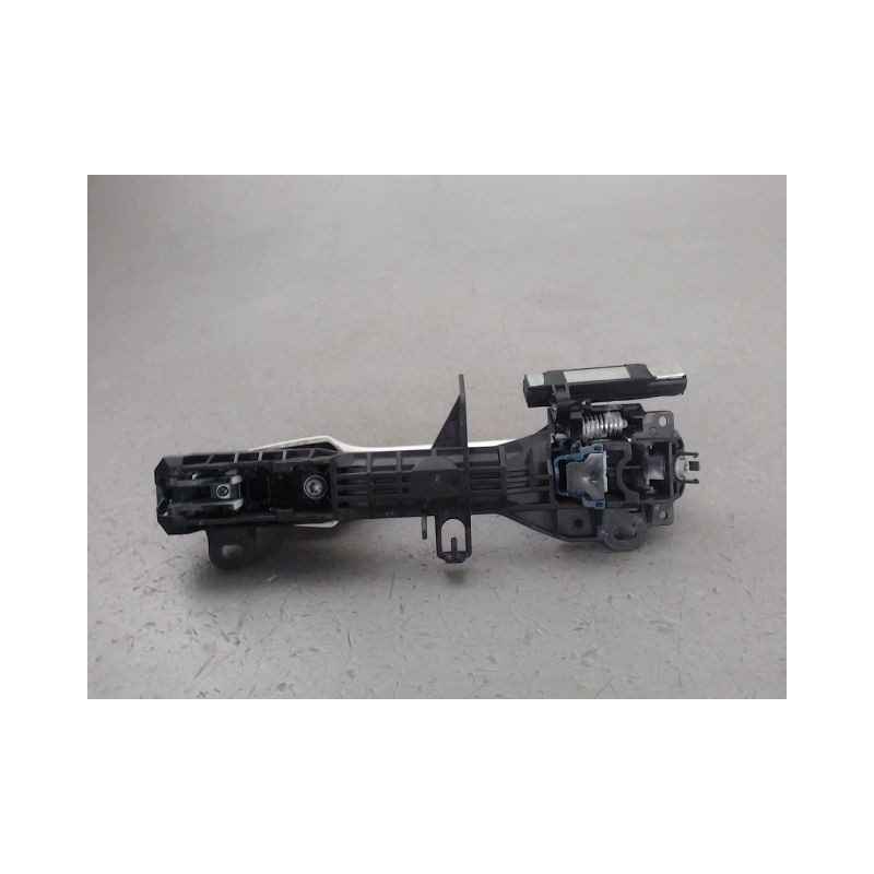 POIGNEE EXTERIEURE PORTE AVANT DROIT TOYOTA RAV4