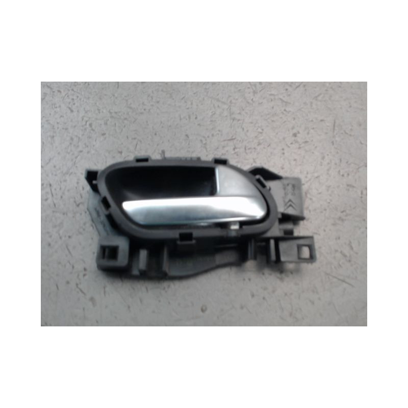 POIGNEE EXTERIEURE PORTE AVANT DROIT PEUGEOT 208