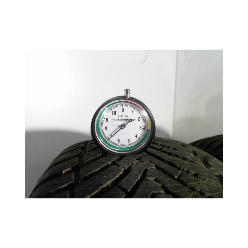 Paire de pneus KUMHO SOLUS 4S HA32 195 60 16 93 V
