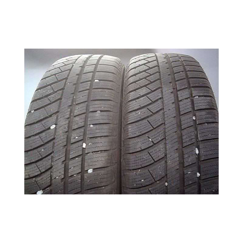 Paire de pneus ROVELO ALL WEATHER R4S 205 60 16 96 V