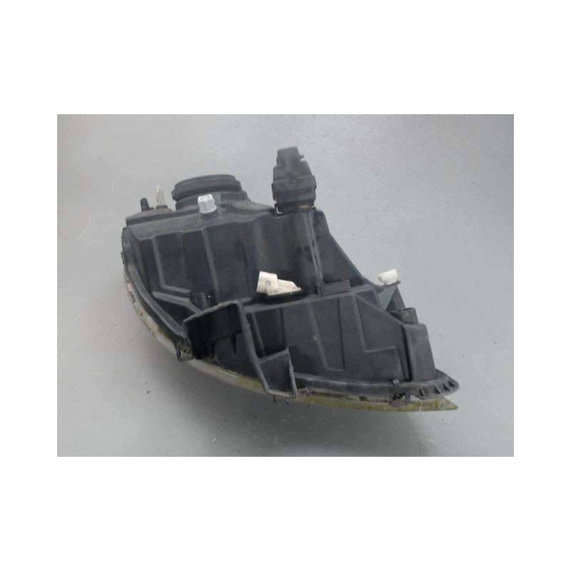 PHARE GAUCHE RENAULT KANGOO