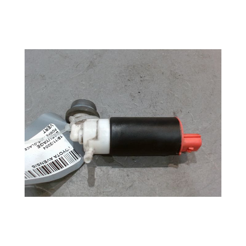 POMPE LAVE-GLACE AVANT TOYOTA AVENSIS