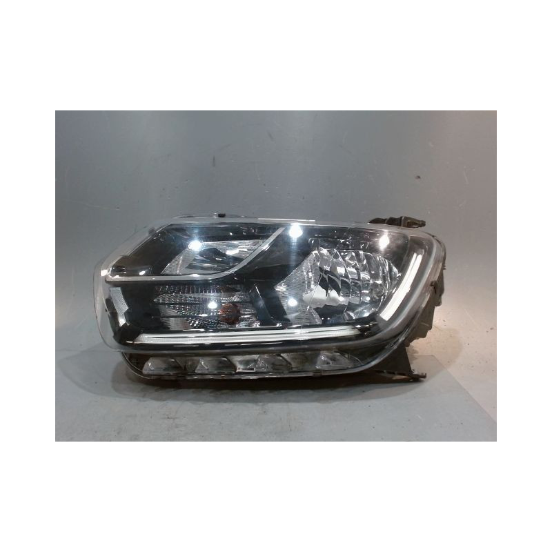 PHARE GAUCHE DACIA DUSTER
