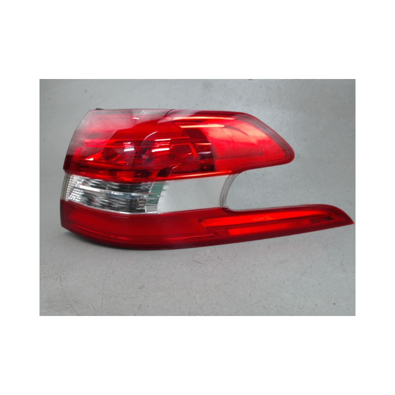 FEU ARRIERE DROIT PEUGEOT 308