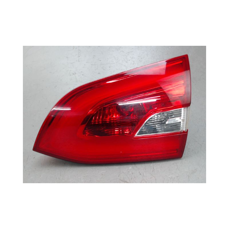 FEU ARRIERE INTERIEUR DROIT PEUGEOT 308