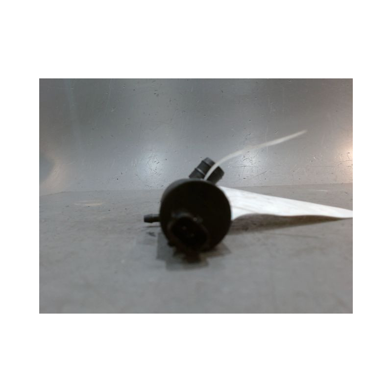 POMPE LAVE-GLACE AVANT TOYOTA COROLLA