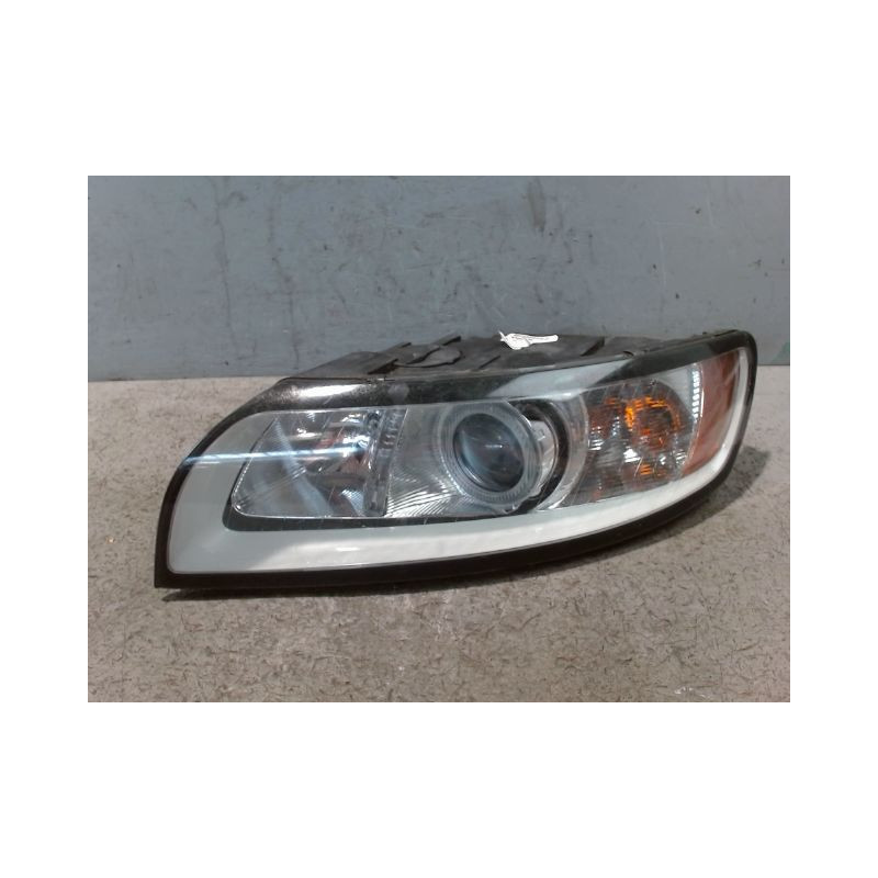 PHARE GAUCHE VOLVO S40 2004-