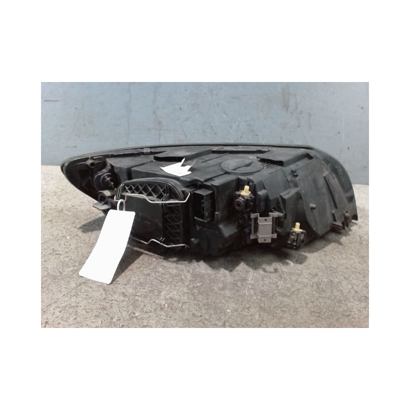 PHARE GAUCHE VOLVO S40 2004-