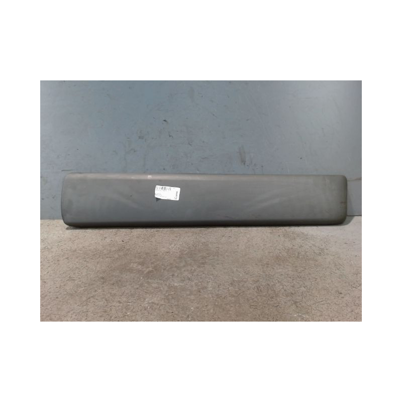 PROTECTION PORTE AVANT DROIT RENAULT TRAFIC