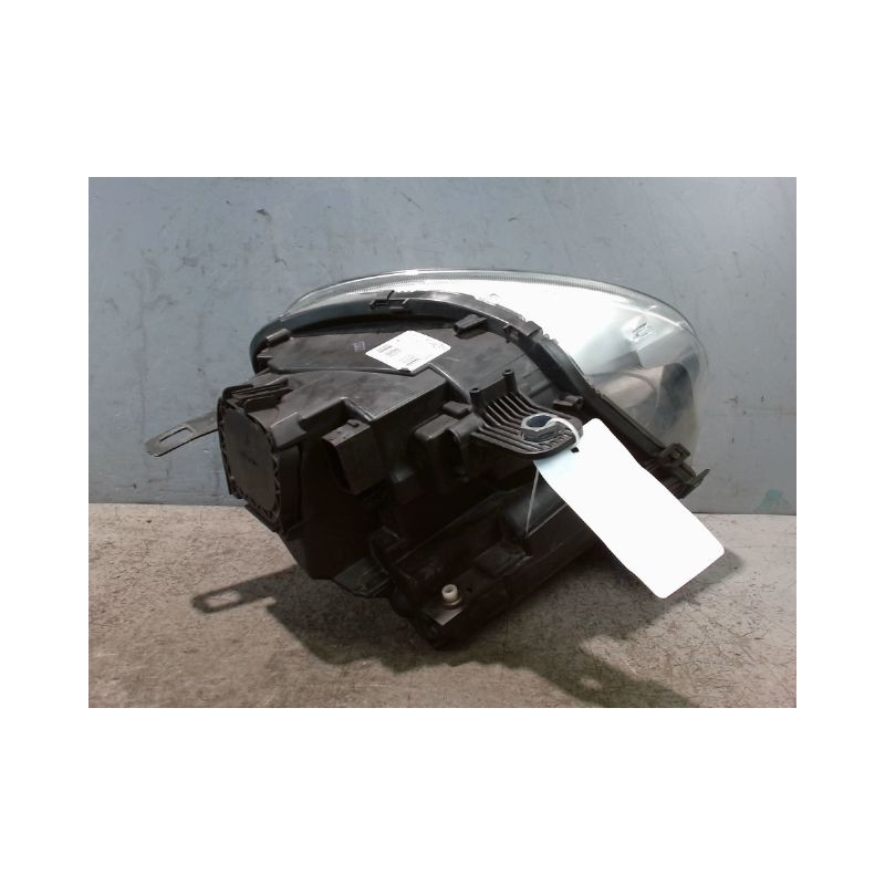 PHARE GAUCHE MINI MINI 2010-