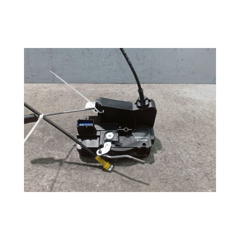 SYSTEME CONDAMNATION AVANT DROIT RENAULT TRAFIC