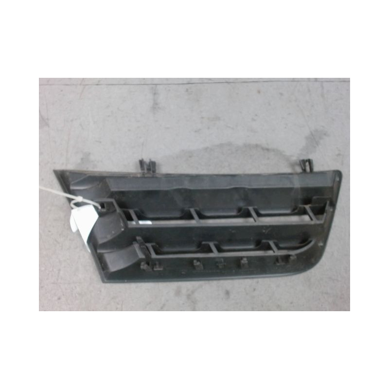 GRILLE CALANDRE GAUCHE RENAULT MODUS 2004-2007