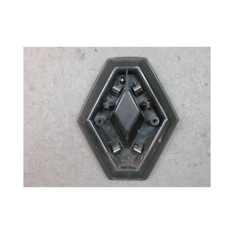 SIGLE CALANDRE RENAULT MODUS 2004-2007