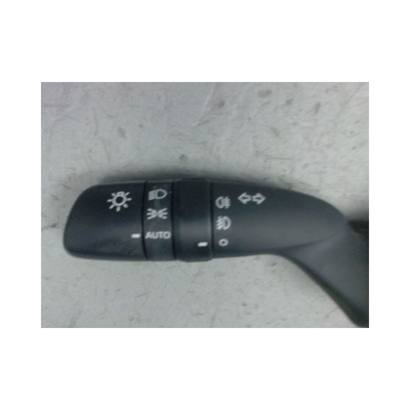 COMMANDE CLIGNOTANT TOYOTA COROLLA
