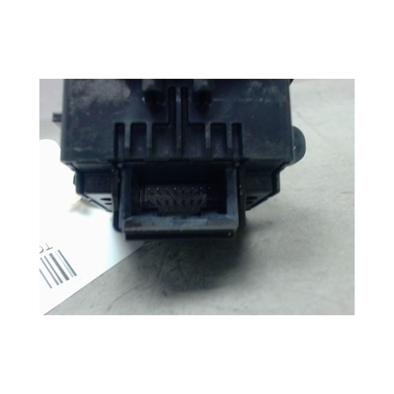 COMMANDE CLIGNOTANT TOYOTA COROLLA
