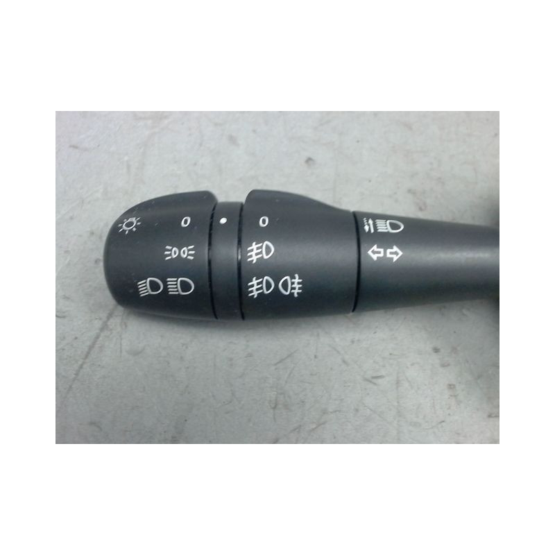 COMMANDE CLIGNOTANT RENAULT CLIO IV 2012-